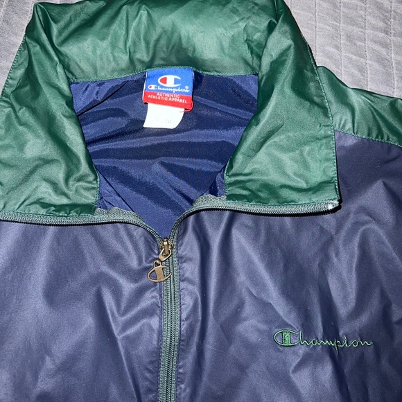 Vintage Champion wind breaker/rain jacket - Picture 3 of 4